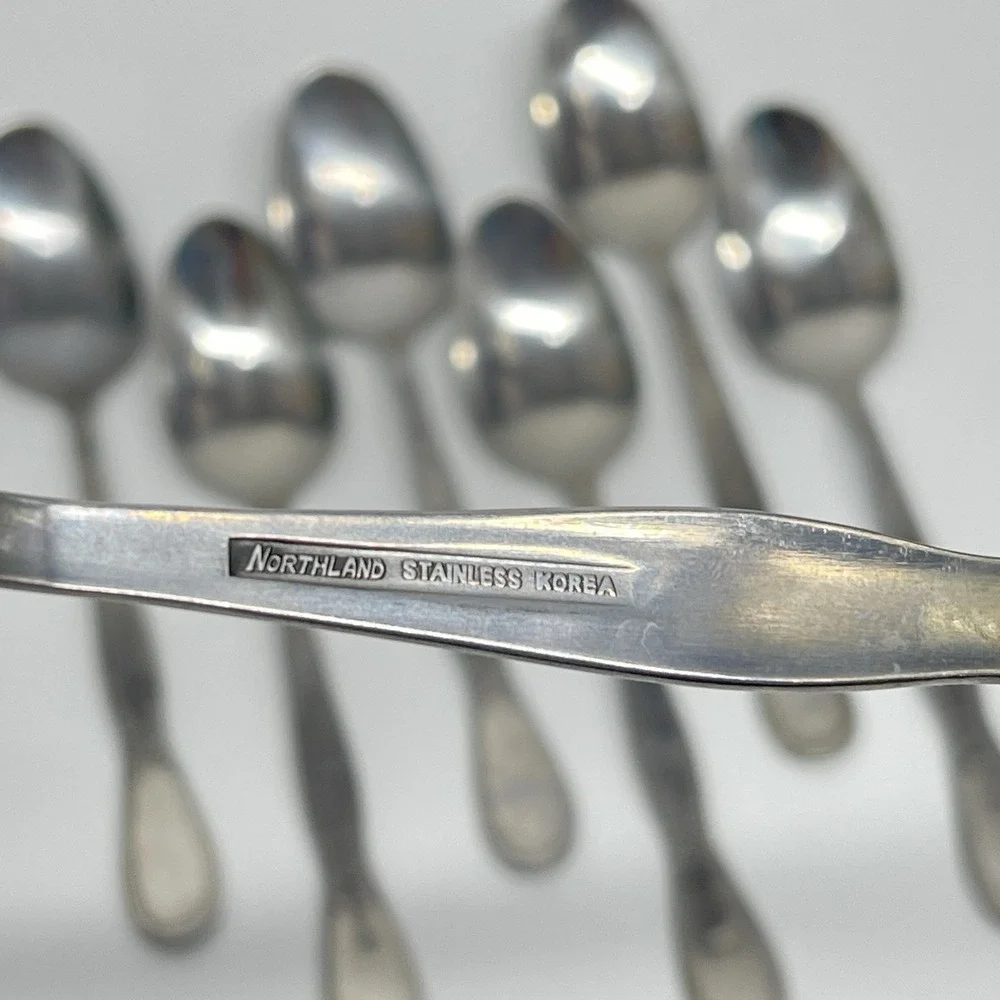Vintage Northland Stainless Korea Colonial Boutique 6 Teaspoons & Serving Spoon
